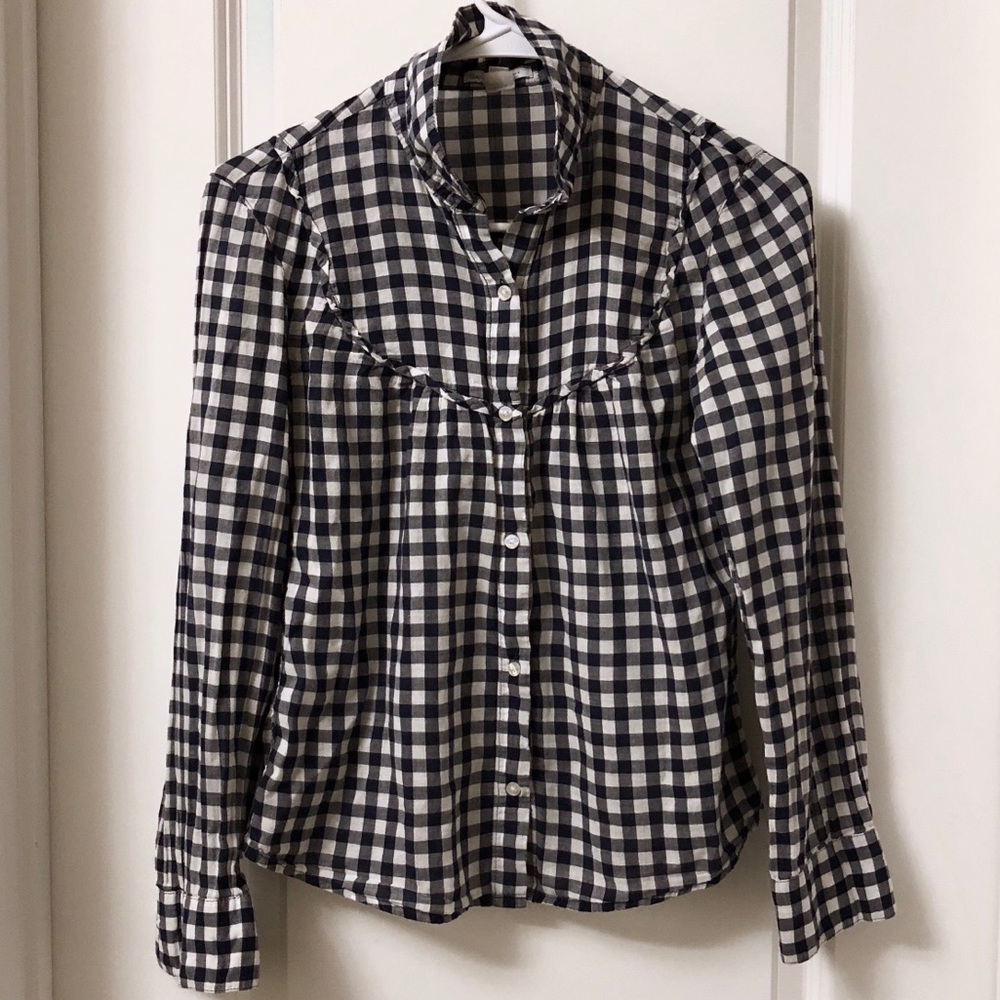 Gap plaid button down top (XS)